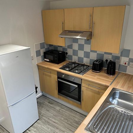 Lovely Two Bedroom Flat Thamesmead  Exteriör bild